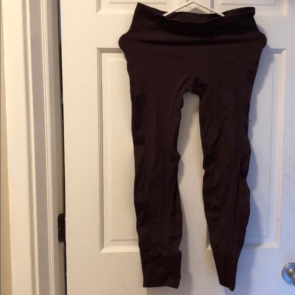 Lululemon - Picture 2 of 6